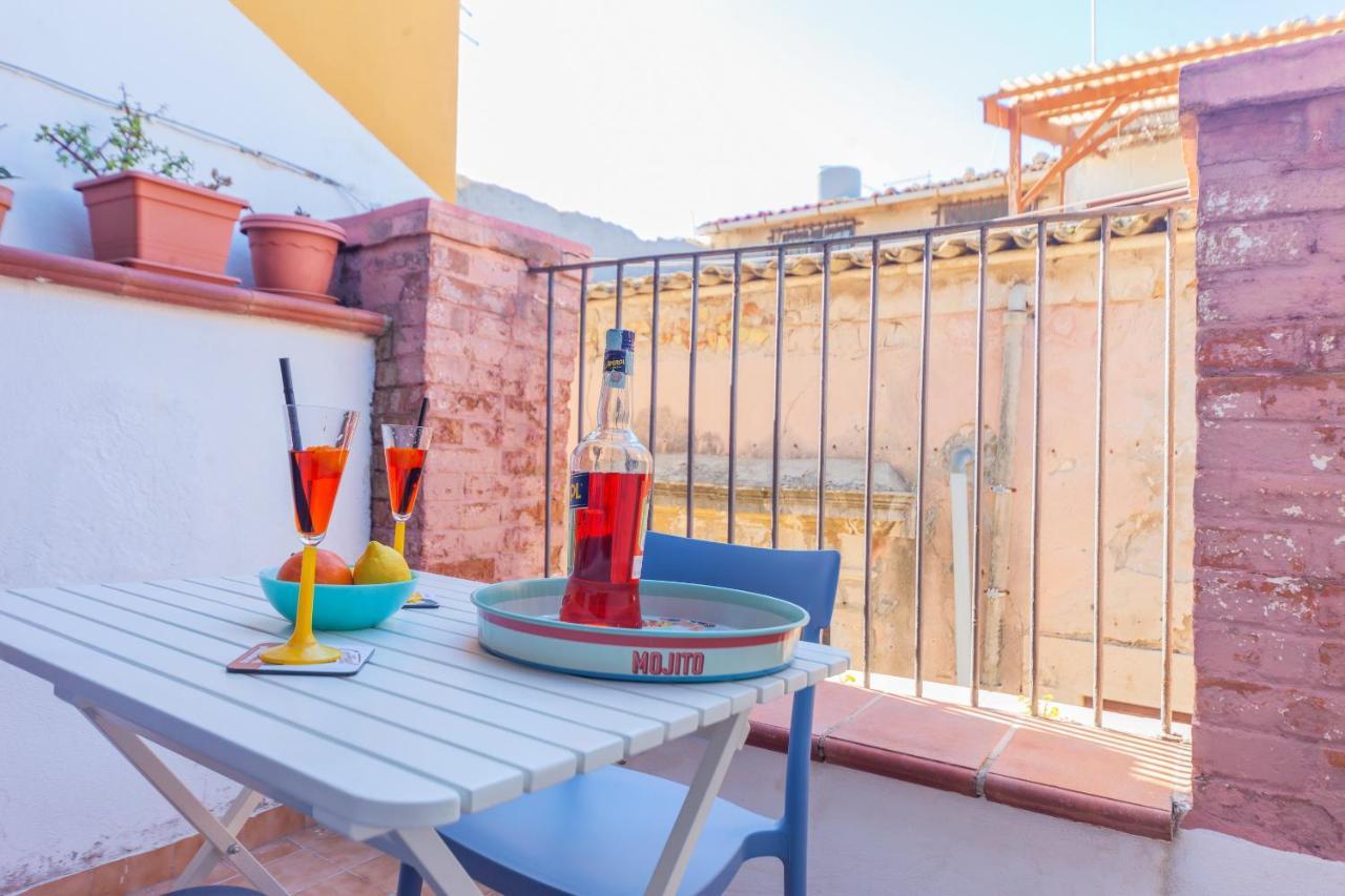 Ortigia San Pietro Apartment Сиракузы Экстерьер фото